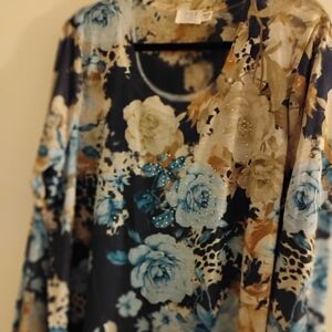 Women's Time & Tru Plus Size Long Sleeve Top